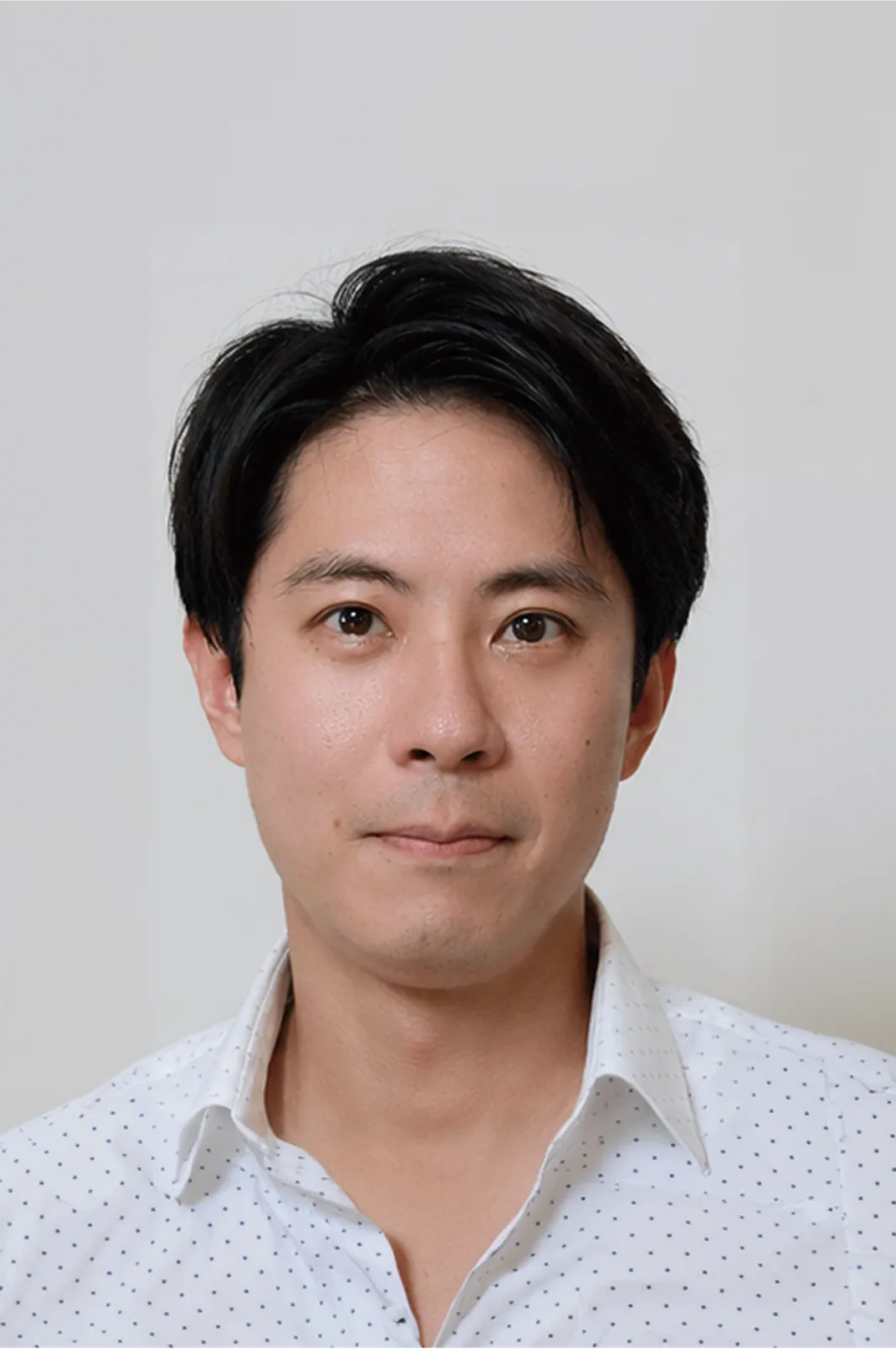 術後照片 — 眼下平整，眼神清亮